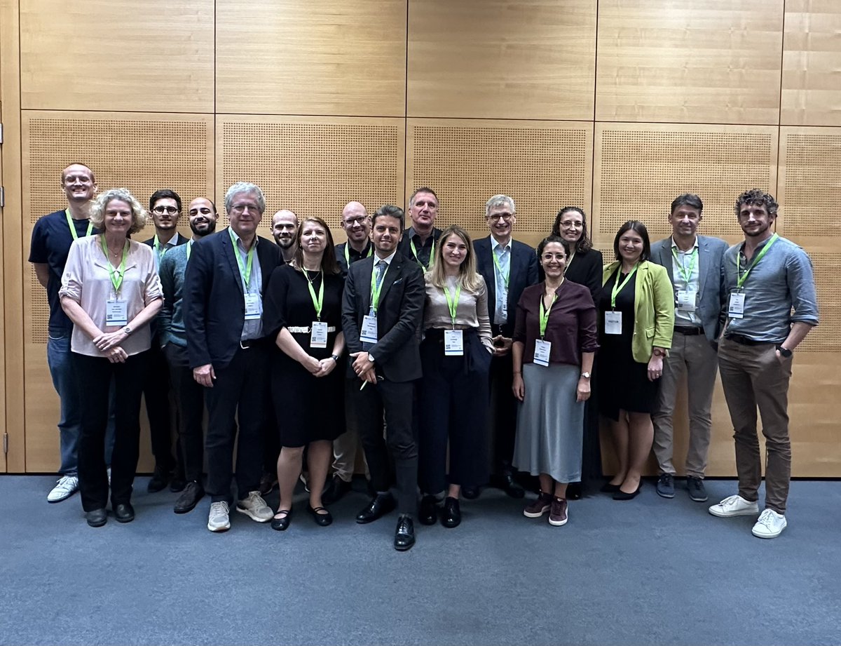 EPC-Europ Pancr Club (@eurpancclub) on Twitter photo 🩵🩵The EPC will lead a major European effort together with <a href="/my_ueg/">my_UEG</a> to define the quality indicators for pancreatic adenocarcinoma
The project will be coordinated by <a href="/ArchibugiLivia/">Livia Archibugi</a> and <a href="/Gio_Marchegiani/">Giovanni Marchegiani</a> and involve pancreas specialists, stakeholders, patients representatives 🩵🩵The EPC will lead a major European effort together with <a href="/my_ueg/">my_UEG</a> to define the quality indicators for pancreatic adenocarcinoma
The project will be coordinated by <a href="/ArchibugiLivia/">Livia Archibugi</a> and <a href="/Gio_Marchegiani/">Giovanni Marchegiani</a> and involve pancreas specialists, stakeholders, patients representatives