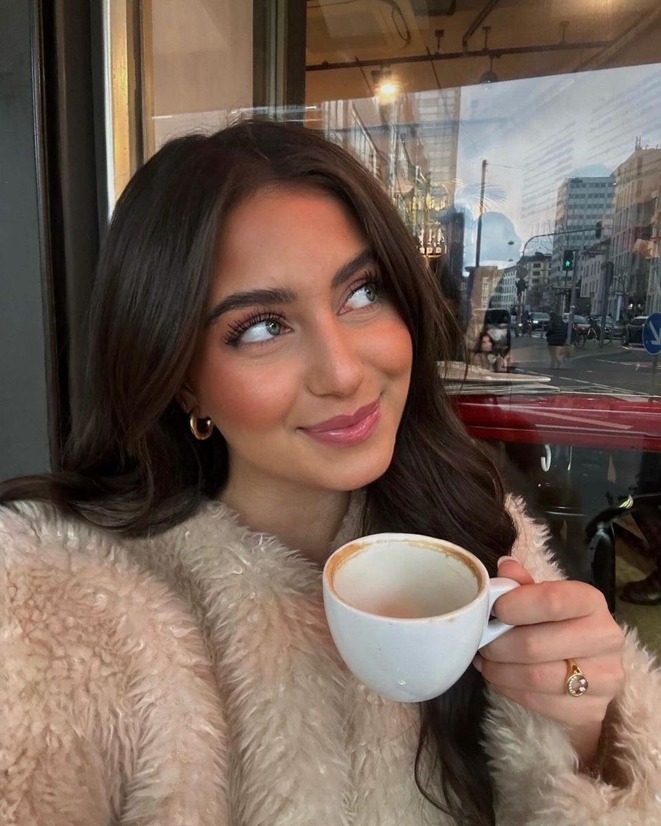 BajuShop2's tweet image. Coffee: because adulting is hard. 😌 #CoffeeBreak #JavaJunkie #CoffeeAddict
