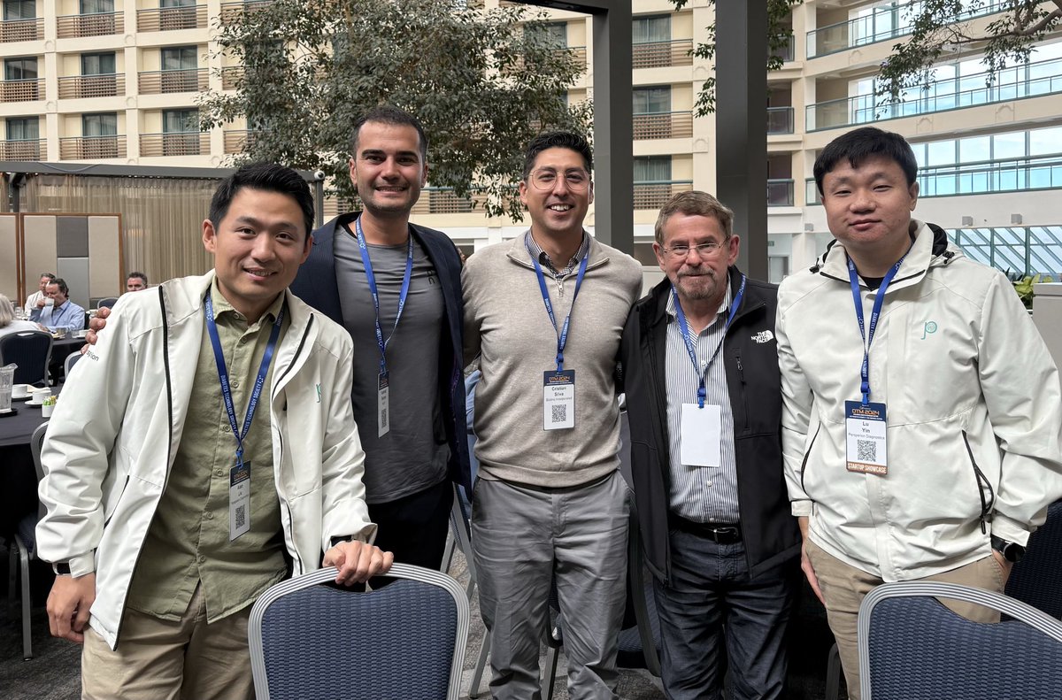 Great Reunion with 4 talented team alumni, from our 3 startup sensor companies, at the DTM diabetes technology meeting in San Francisco!