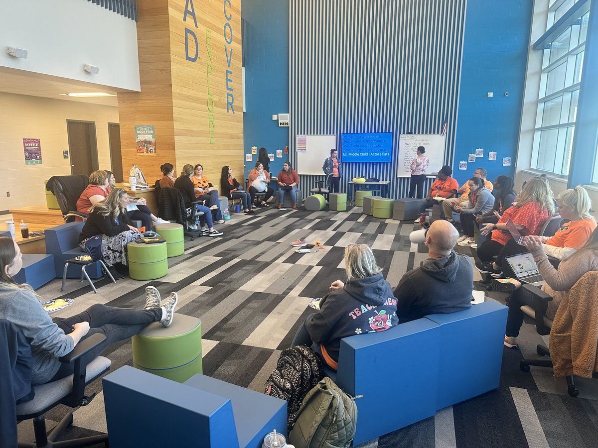 Keri Tucker tweet media