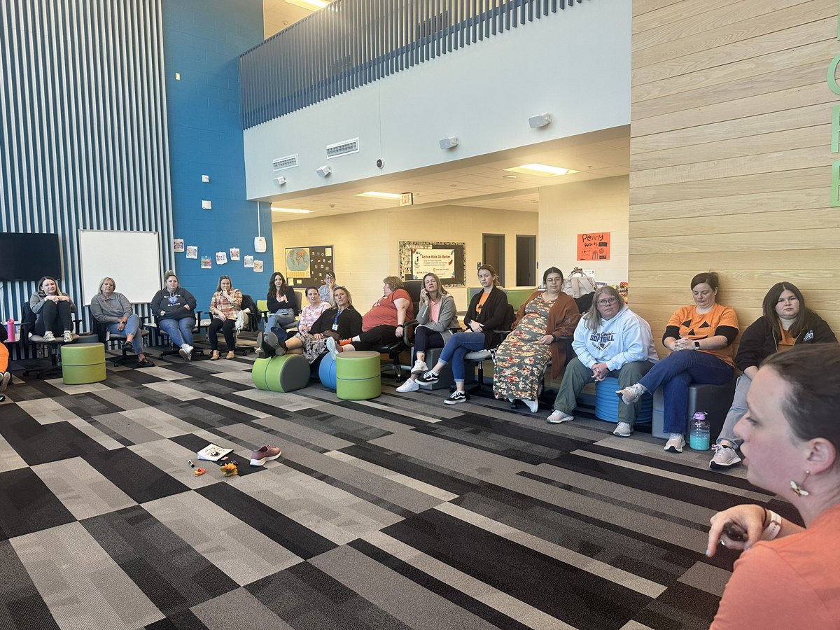 Keri Tucker tweet media