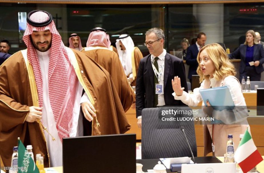 محمد بن سلمان بن عبد العزيز (Informal) (@hrhmbnsalmaan) on Twitter photo 