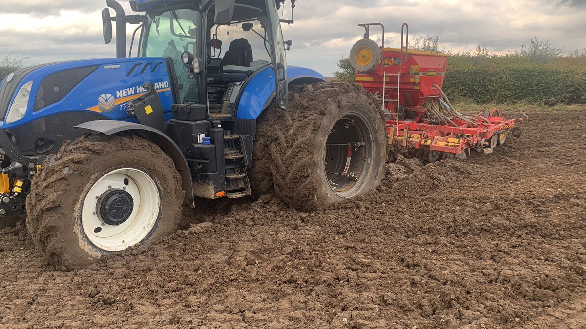 Hew Hunter tweet media