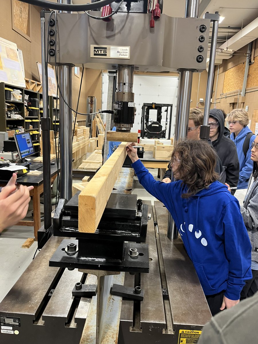 bruingineering's tweet photo. Had a great field trip to the Brooks Center and VT Power Plant today! https://t.co/VgLBu1vRyD