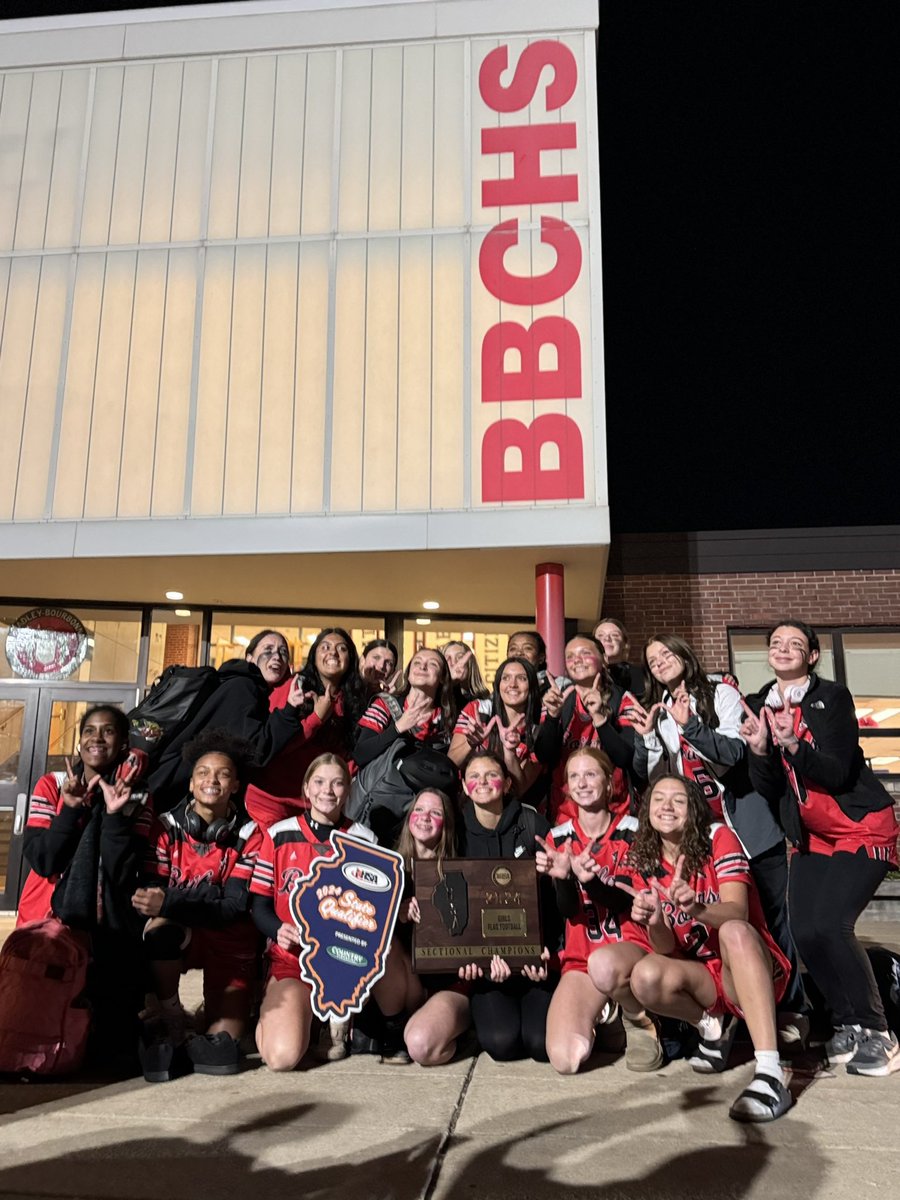 STATE BOUND!!! So proud of this team and how far we’ve come, job’s not done!! Let’s get it! 👏👏 #flagfootball #makinghistory <a href="/IllinoisStars/">Illinois Stars</a> <a href="/BBCHSsball/">BBCHS Softball</a>