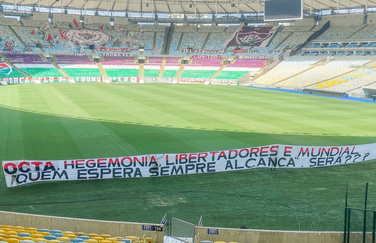 yuricrfx_'s tweet image. Dia de FLA-flu. Dia de guerra.

Lembrem-se, 3 é maior do que 1!