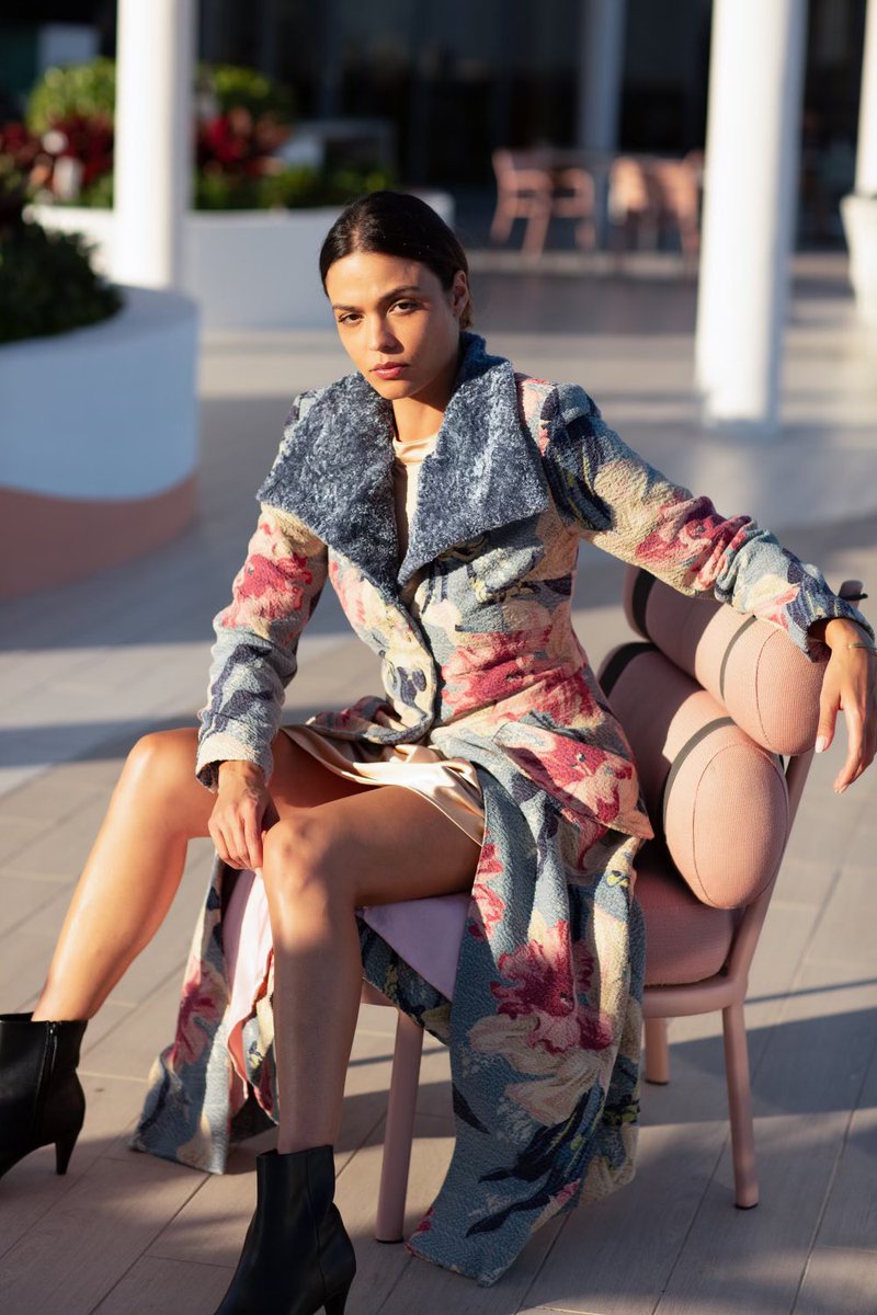 KimKyleSmith's tweet photo. Fashion on X. #upcycle 1940s barkcloth into a Divine fall coat. https://t.co/QqgZOyuFFI