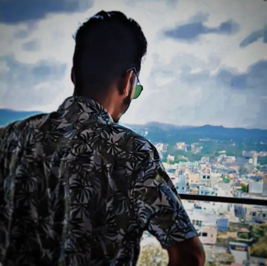 #Danger_Pandit !!
.
.
#Artist #Politician #PublicFigure #Trending