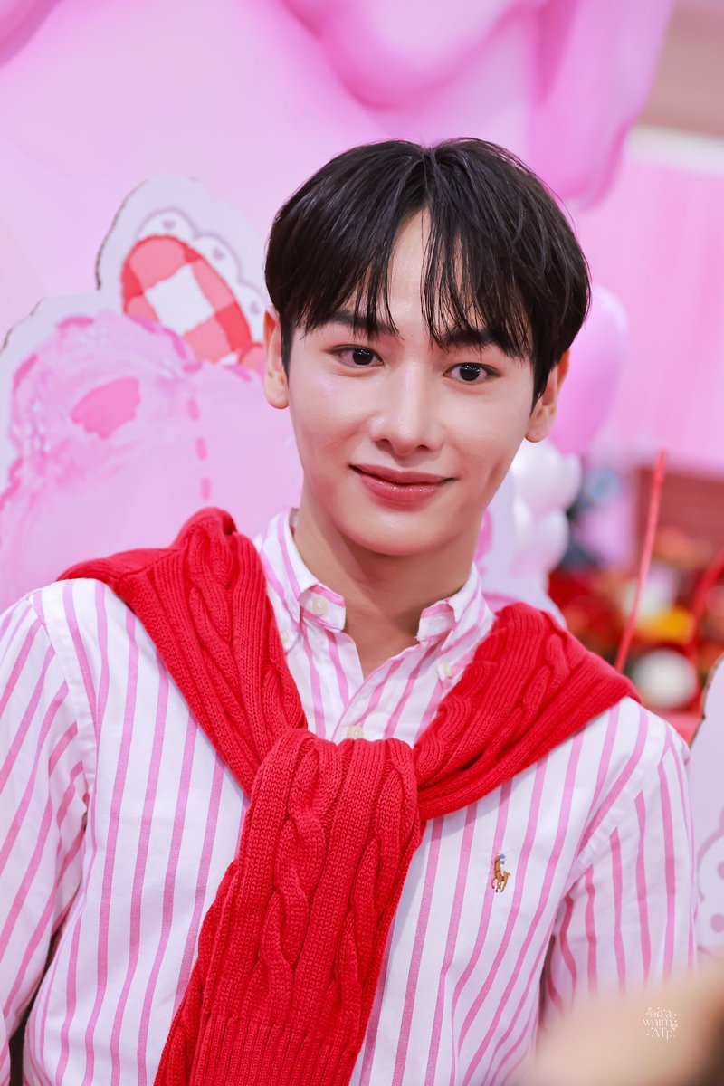 20241016

粉色小王子💗

#กันอรรถพันธ์ 
#GunAtthaphan 
#CentralSanriofair2024xGun