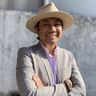 munhalil's tweet photo. #NewProfilePic https://t.co/x00Bx4WEod