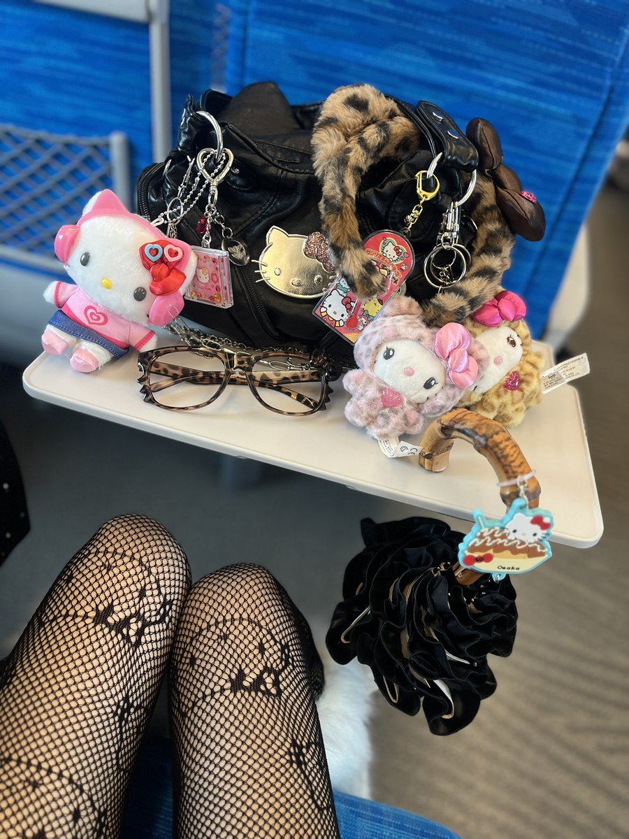 c__nya_'s tweet image. SNOWのフィルターDream2かけたらピンク系のふわふわになる💖可愛い😻👍🏻