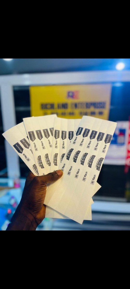 DeMorpheus4's tweet photo. I am given out 10 free tickets 🎟  for Kuami Eugene show, what you will do is very simple 
(1) Search Begee Gang in Google , Go to Spotify or Apple music or etc... Play our songs and send screenshot
(2) Go to #AUDIOMACK and Search #MorpheusLevels Do snap videos with my songs https://t.co/6X6rRNKjgo