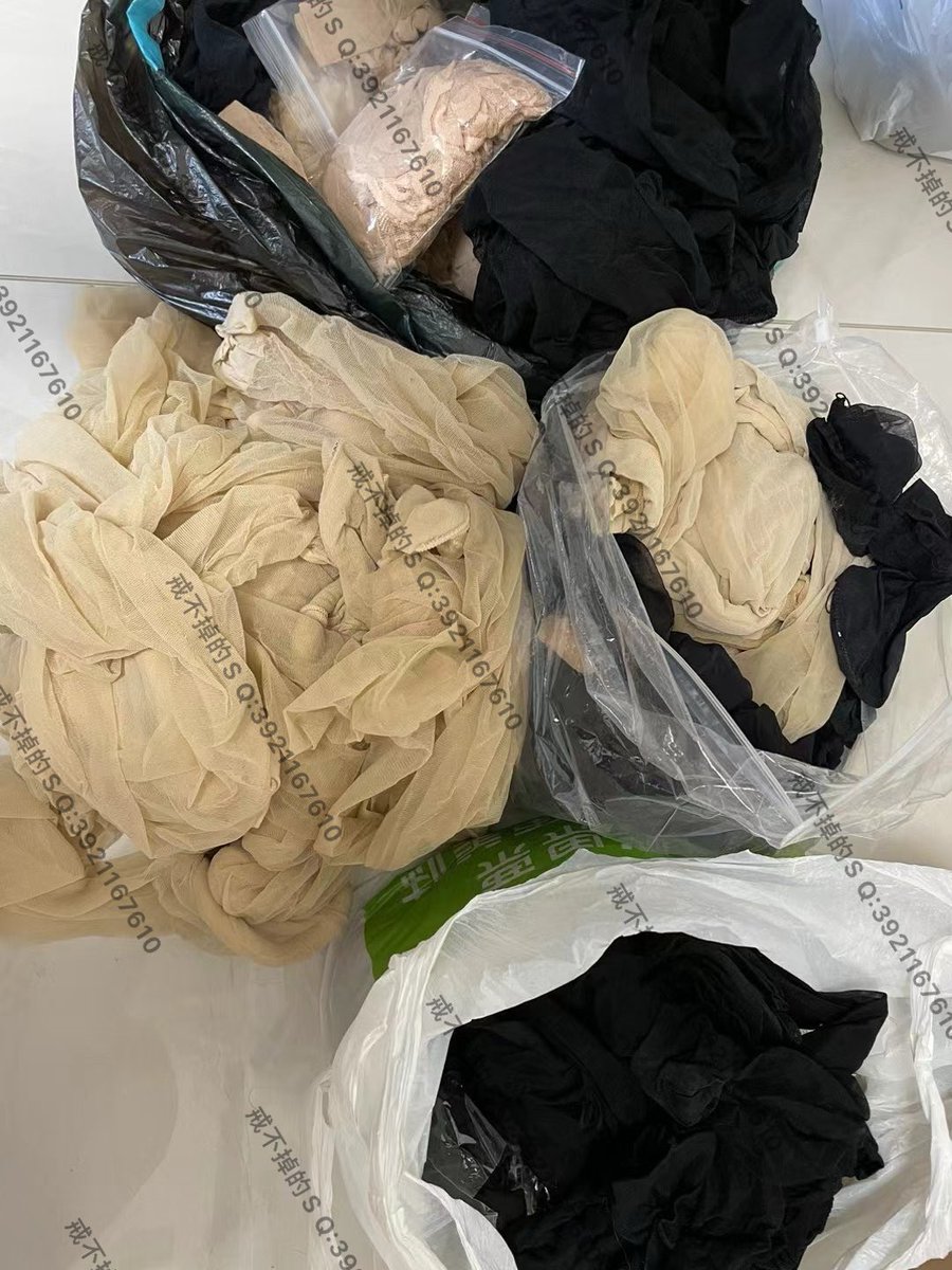 开始双十一甩货，柜姐连裤袜的最后一批，100/5双，200/12双，不包邮，量大的可以商量包邮顺丰。
需要的➕Q 3921167610 https://t.co/HAg6FnUz0P
