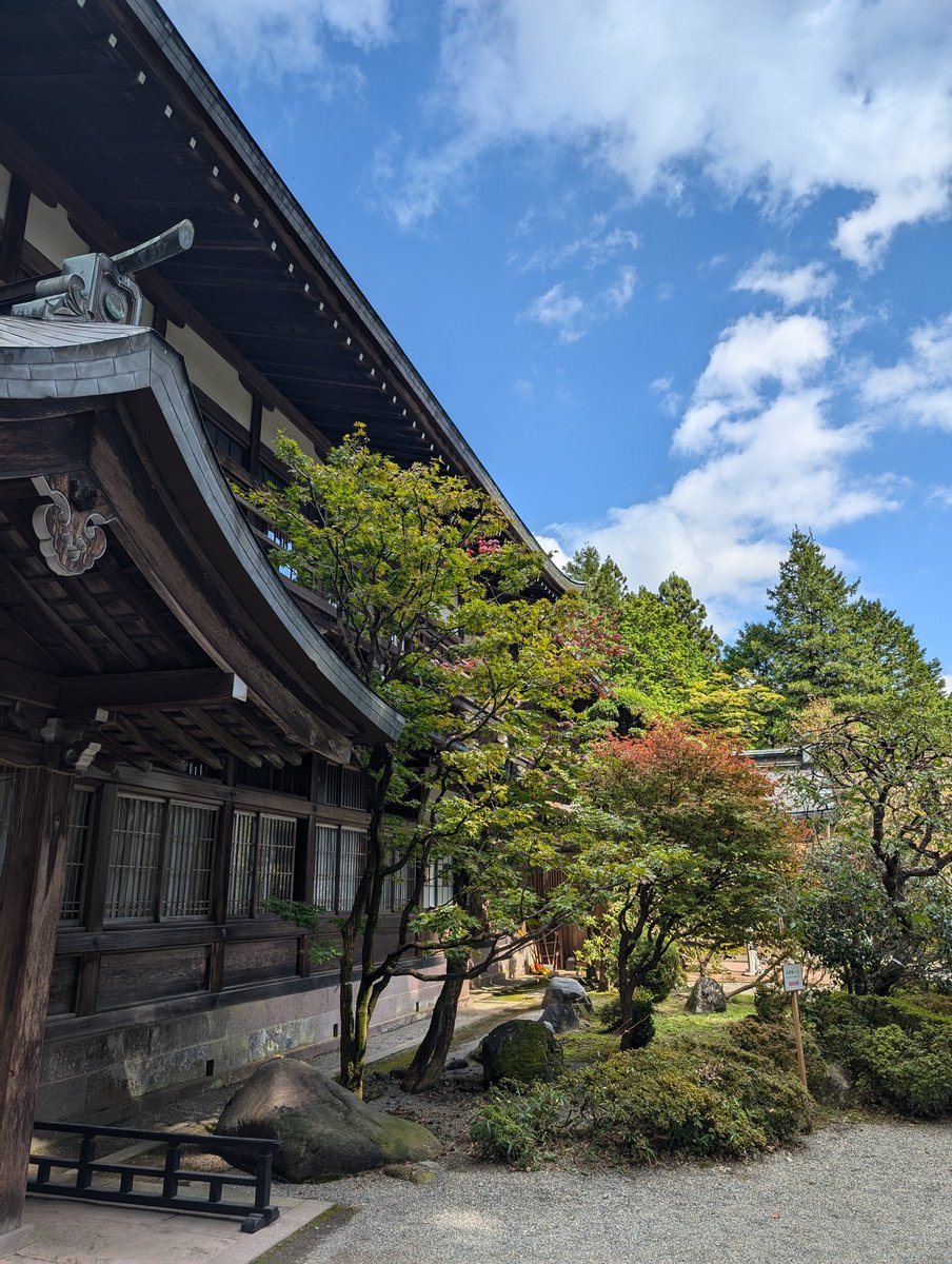 What a beautiful place to stay ! Will come back for sure #nikko25