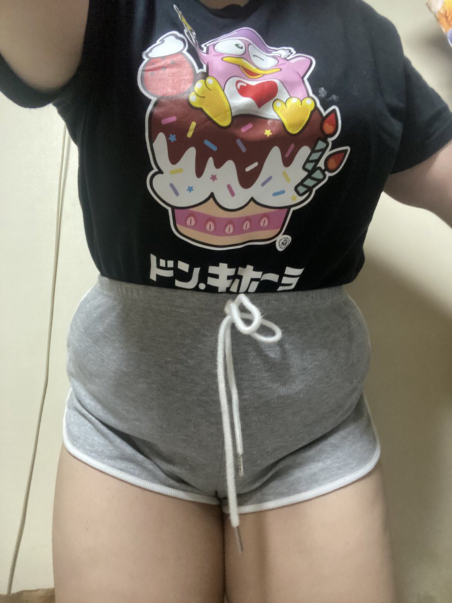 4I_nya's tweet photo. 私のおうち来る？ https://t.co/8jykmnlBaV