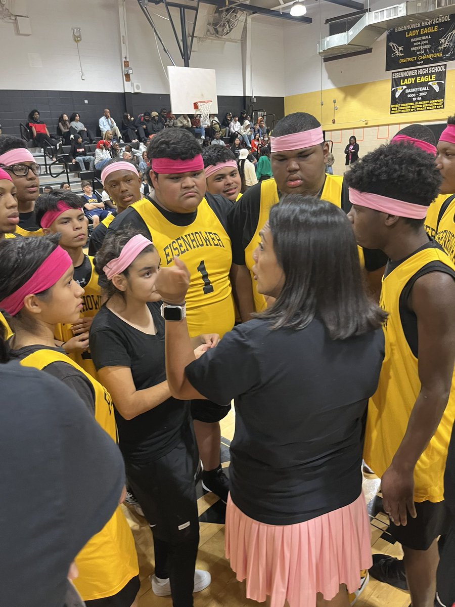 BigIkeYearbook's tweet photo. Thank you @JessCorrickCAPE and the Adaptive PE team for creating inclusive opportunities for all students to participate and thrive! Your dedication ensures everyone has a chance to shine. ๐ #InclusiveEducation #AdaptivePE #ThankYou #aldineimpact @jkmetcalf1 https://t.co/EQJNJxvSgw