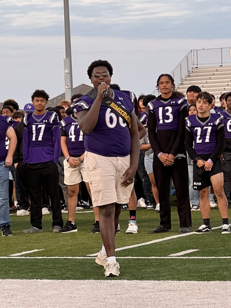 JanaRueter's tweet photo. EHS HoCo Community Pep Rally was a great success! Thanks to the Elgin Chamber of Commerce and our families for your support! Come out for a great game Friday night! 💜
@ElginTxISD  @ELGINISD_EHS #SomethingToCheerAbout https://t.co/Edyx48b7D8