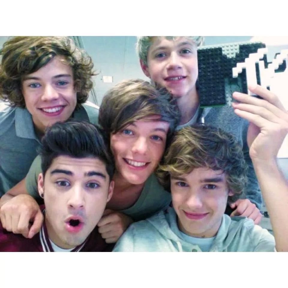 Aurora🦋:ᴴ tweet media