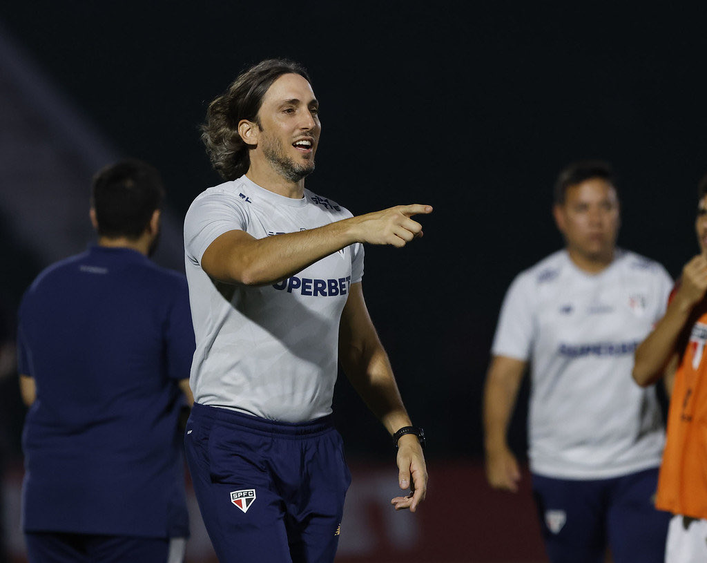 diario_spfc's tweet photo. Zubeldia tem o maior aproveitamento (60,2%) entre todos os técnicos do São Paulo desde 2014

📊 SofaScore
📸 Rubens Chiri https://t.co/DEEOm2SWs4