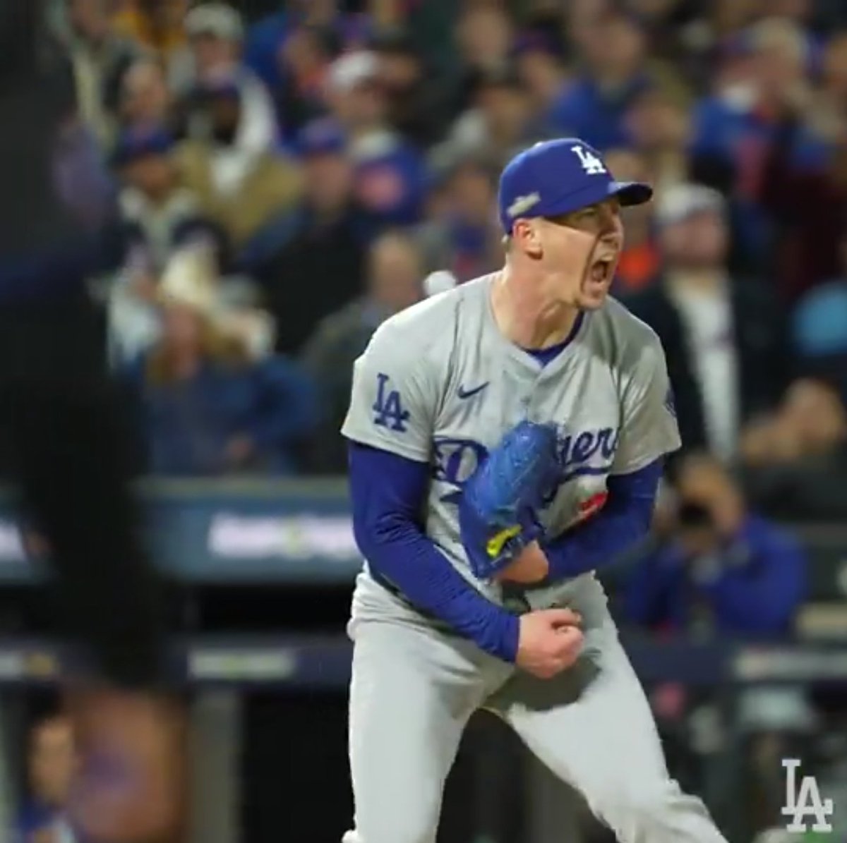 DodgersTailgate's tweet photo. THE DODGERS ARE THE FIRST TEAM IN MLB HISTORY TO RECORD THREE SHUTOUTS WHILE SCORING 8 RUNS DURING A SINGLE POSTSEASON!!

LFG!!! https://t.co/O76JernyP0