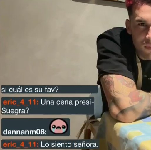 Humilla3SP4's tweet photo. @AISG2001 Porfavor no revivas esto. Luego empiezan los loquitos a shipearlos como en ese directo. (Una prueba en la foto) Y ella tiene pareja. Respeto porfavor. 
Y menos con los chismes que se inventaron de briones con gema recientemente. Ya andan diciendo que todas las presis son iguales. https://t.co/92Q0WMp05Q
