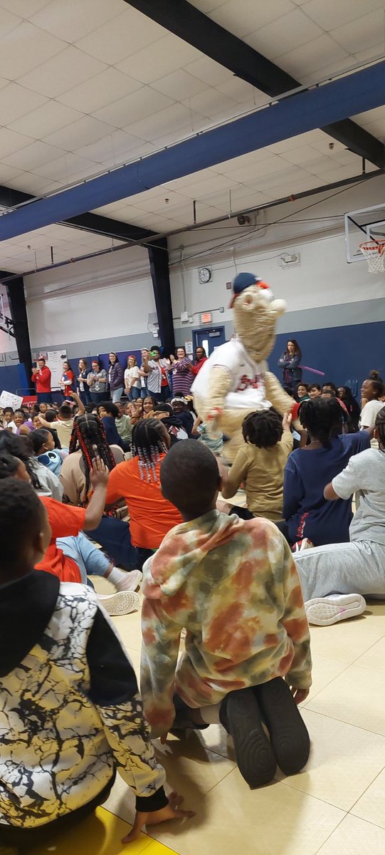 Kellie Starling tweet media