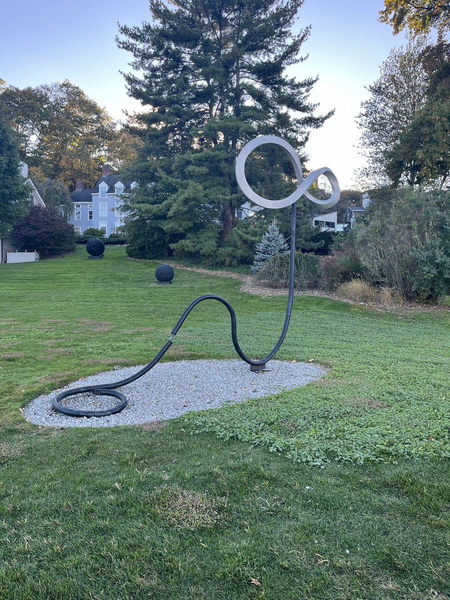 KaniaHannah's tweet photo. been loving the sculptures @CSHL where science meets art! #cshlTE24 #scicomm https://t.co/AmwHSV93uC