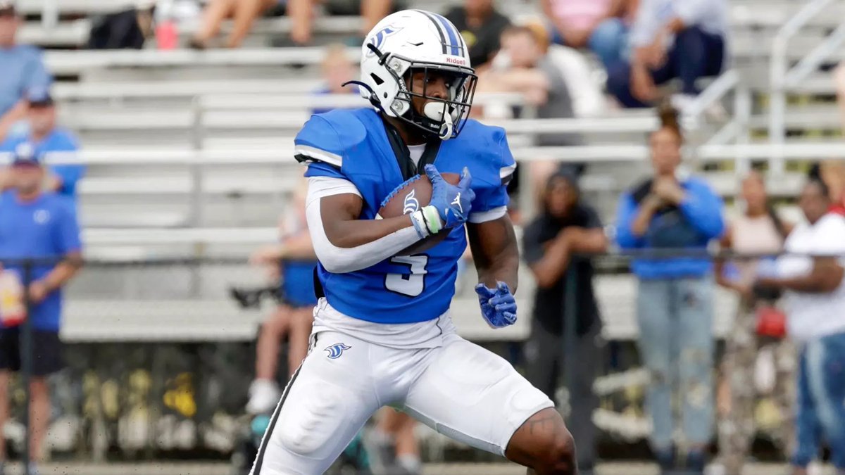 ColeMundey's tweet image. After a great call with @CoachNorwell I am blessed to receive an offer from Thomas More University!

@LakotaWestFB 
@CoachTomBolden 
@Coach_Huls