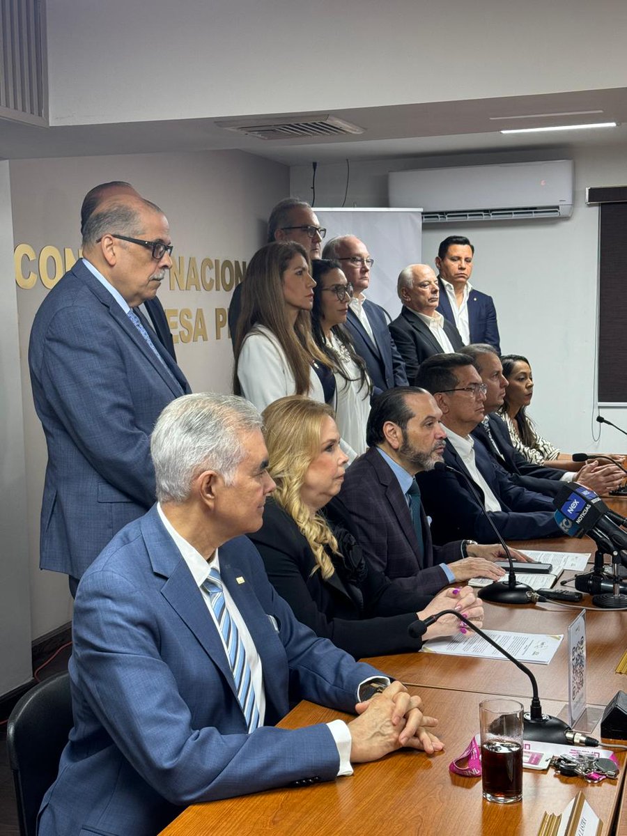 Rechazamos manifestaciones que hoy buscan el desasosiego en el país, venimos de tiempos difíciles, tenemos que generar la condición para que podamos generar nuestras actividades y podamos crecer en nuestra economía, y generar empleos. La CSS no es de unos cuantos, es de todos.