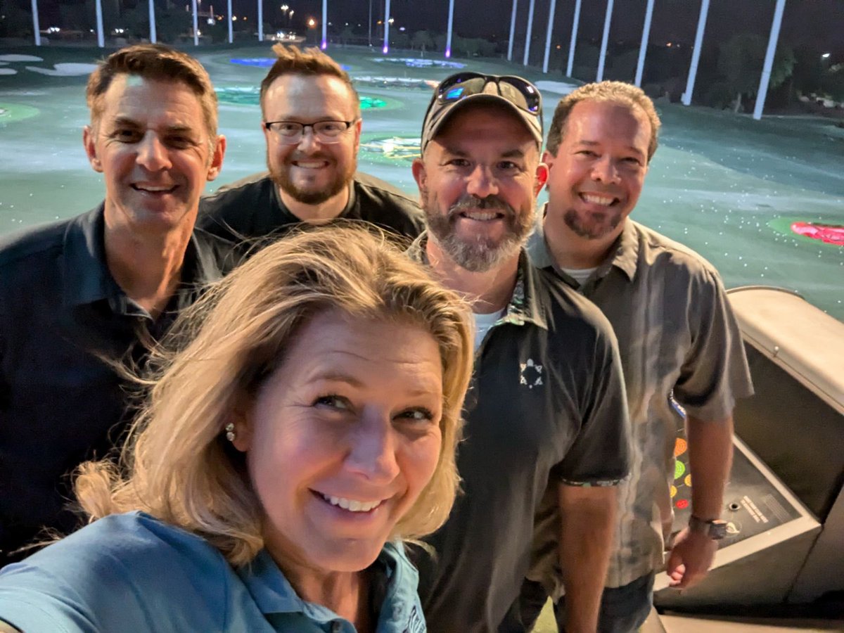 Great time last night with most of the leadership team! <a href="/gps_ts/">GPS Tech</a> <a href="/MsAbele/">Shawn Abele</a>