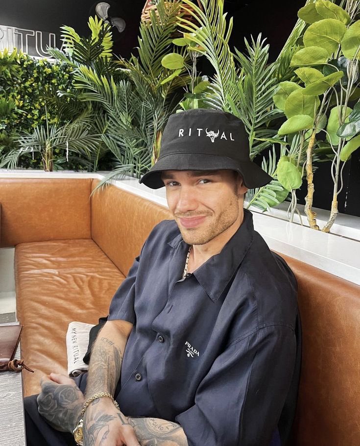 LUTTO VAMPIRESCO PER SEMPRE tweet media