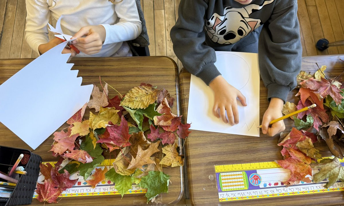 TylerAshford's tweet photo. Yesterday we went for a walk through the ravine to collect autumn leaves. Today, we used them to create art depicting fall landscapes! 🍁⛰️☀️ https://t.co/qA0MAQsr49