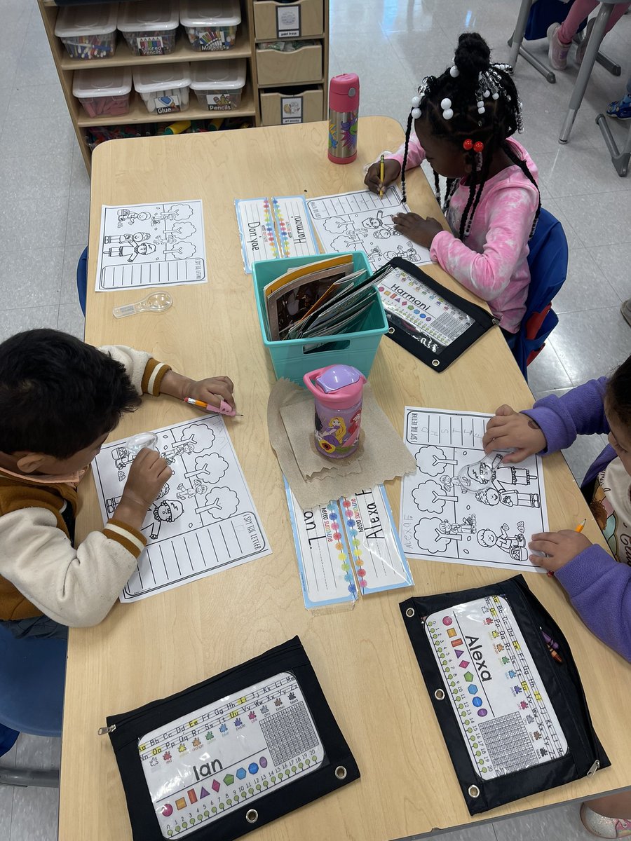 I spy the letter! Students use a magnifying glass to look for hidden letters! <a href="/RiverbankElem/">RIVERBANK ELEMENTARY</a>