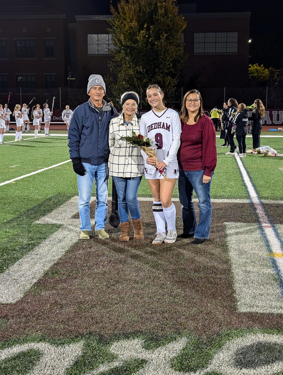 DedhamAthletics tweet media