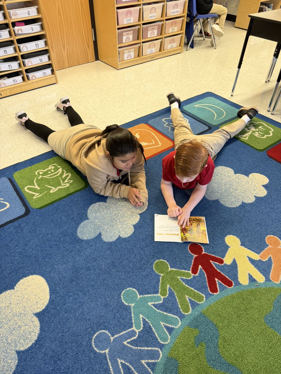 Ms_JRivera's tweet photo. What a fun filled day of learning. Students measured the playground using different measuring tools, they read with a buddy to practice fluency and to notice text features and they had had a yummy apple snack! @rbpsEAGLES #FFVatRBPS #PrimaryPatch https://t.co/ofVBOACBBV