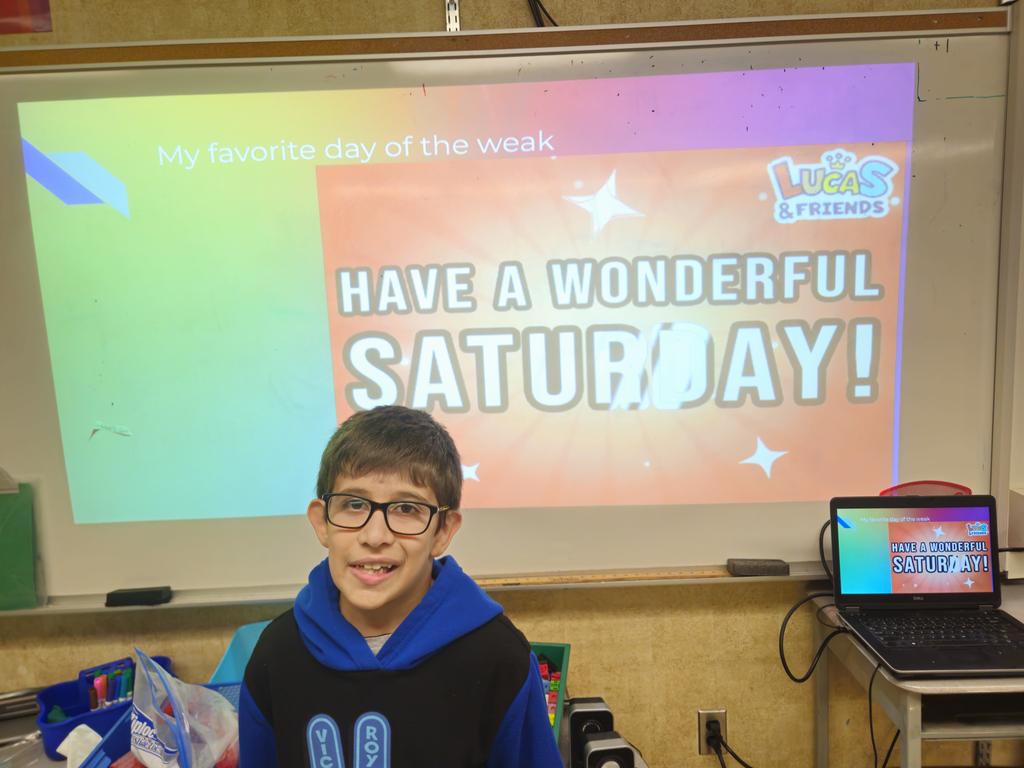 MisterQuayson's tweet photo. Our last 2 students wrapped up the All About Me presentations today! They shared their favourite hobbies and family moments, helping us all connect even more. What a fantastic way to get to know each other! #ClassroomCommunity #AllAboutMe #FavouriteStories https://t.co/l6A0GrGrZG
