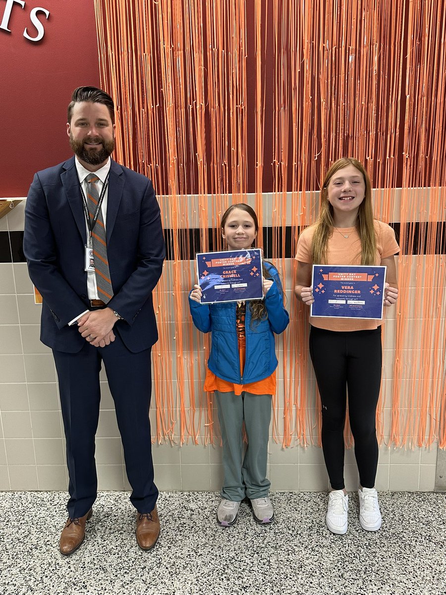 StarpointMS's tweet photo. We had a great Unity Day at Starpoint Middle! Lots of orange and a beautifully decorated lobby (thanks to some help from our students). We are lucky to have students that help foster a kind and inclusive environment.

Shoutout to our awesome Unity Day poster winners too! https://t.co/FQGkO5VPqa
