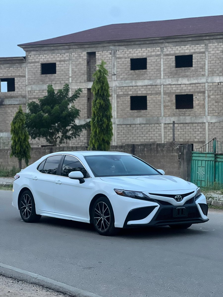 AbbaShamsu's tweet photo. BELGIUM 🇧🇪 Belgium 🇧🇪 
TOYOTA CAMRY XSE
2021
DUTY PAPERS ✅
EVERYTHING BLESSED
PRICE: 47.5m
LOCATION: KANO https://t.co/nNEFdw3Qfs