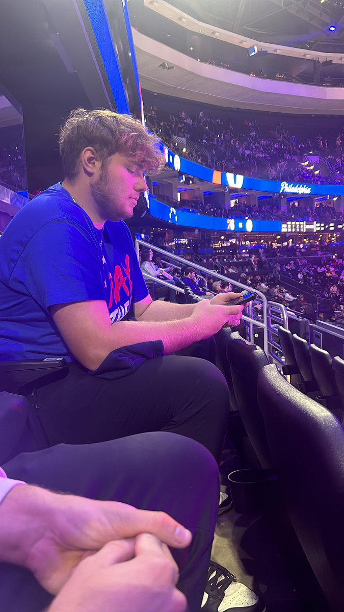 igotbullets54's tweet photo. thanks for the tix #crackeroftheday #kylelowreyBBL 👀 https://t.co/74ICk3xbBj