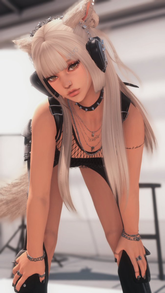 pakeab's tweet photo. #ffxiv | #gpose | #miqote https://t.co/P7XbgkTqKr