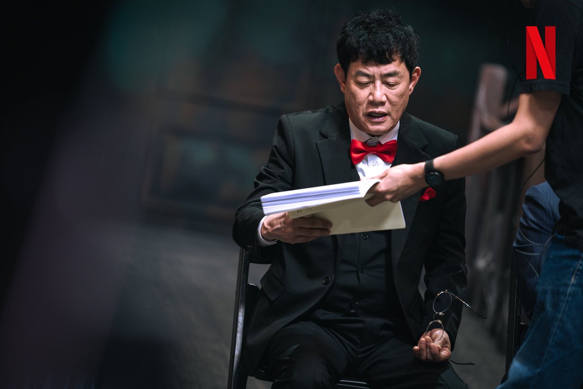 NetflixKR's tweet photo. 무대 위에선 초진지 모드. 

코미디 최강자들의 열혈 리허설 현장, <코미디 리벤지> 비하인드 대공개 https://t.co/PMwZYP2VAo