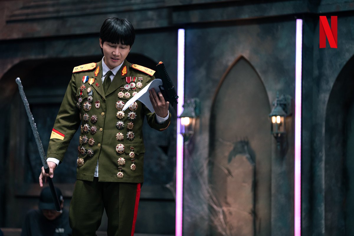 NetflixKR's tweet photo. 무대 위에선 초진지 모드. 

코미디 최강자들의 열혈 리허설 현장, <코미디 리벤지> 비하인드 대공개 https://t.co/PMwZYP2VAo