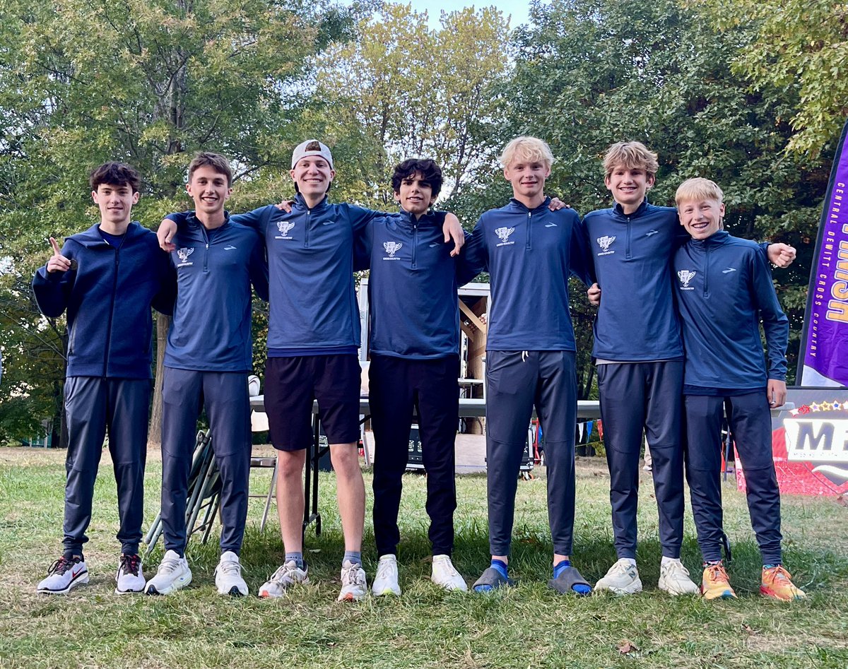 PVXC5000's tweet photo. 14th consecutive varsity MAC championship and a team title for F/S &amp; JV too!  Tremendous efforts from everyone in the lineup! https://t.co/jQgVUwtlmU