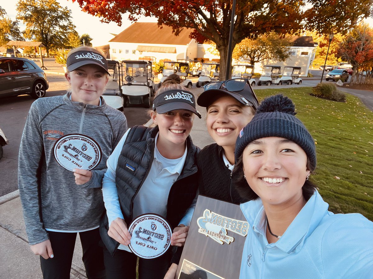 MrSmitty_02's tweet image. 🚨 CHAMPIONS ALERT 🚨 
Congratulations to the girls’ varsity golf team on winning Bethlehem’s first ever team Sectional title today, led by Mya Young, Anna Peles, Reagan Brown, Megan Biche, and Coach Bixby! #WhitePatches @BCSDAthletics @Sect2athletics