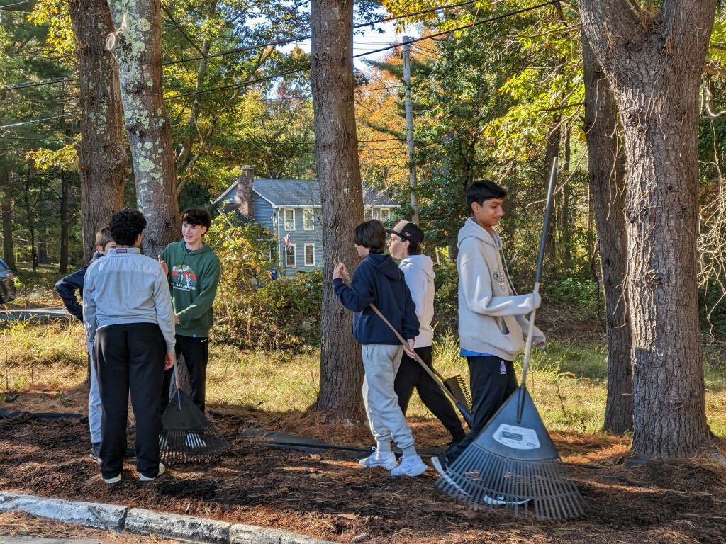 So proud of our AHS students today. They were out there in the community giving back. Besides all APS schools they were at the community center, ReStore, the YMCA outdoor center and Framingham, Unity Farm and more! You made an impact. #ClockerPride