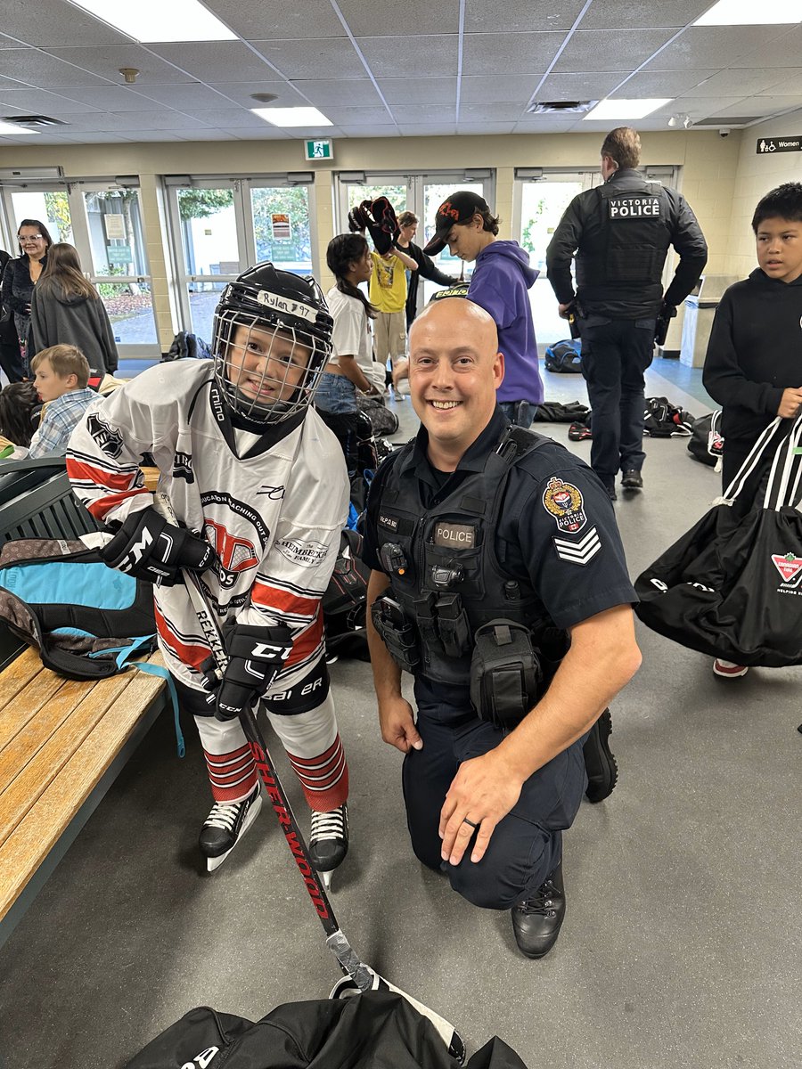 Victoria Police tweet media