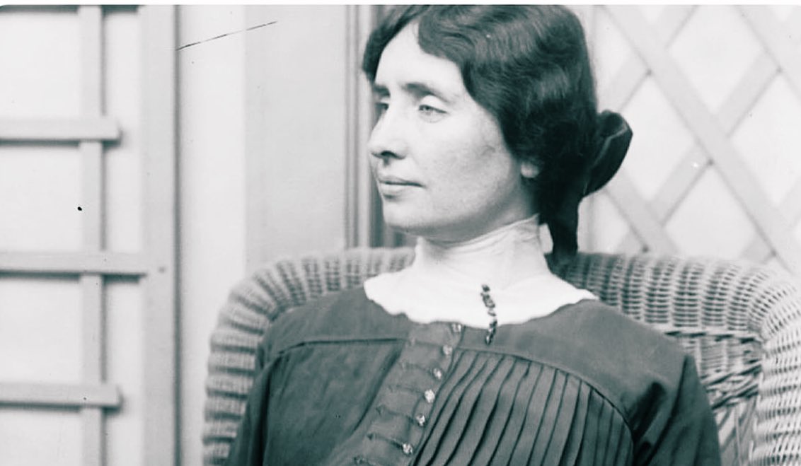 albuno_arthur's tweet photo. "Lorsqu'une porte du bonheur se ferme, une autre s'ouvre; mais parfois on observe si longtemps celle qui est fermée qu'on ne voit pas celle qui vient de s'ouvrir à nous." 

-Helen Keller- https://t.co/dyCw9LZ334