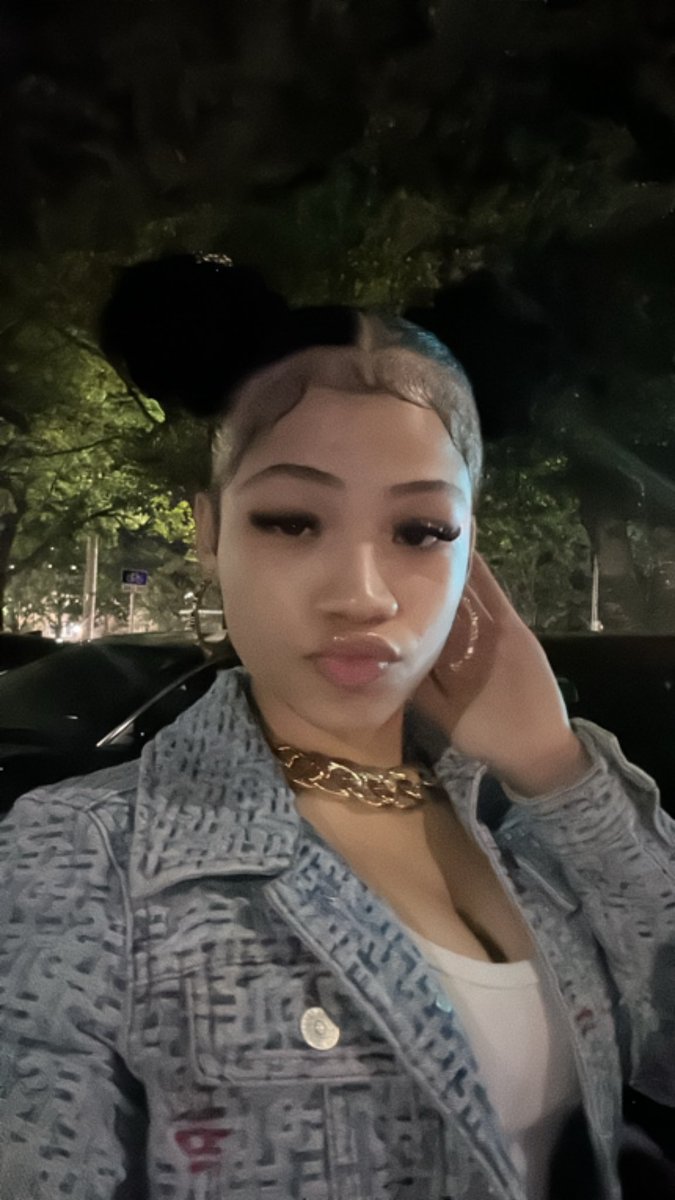 therealsaniyaaa's tweet photo. my 2 buns so cute 😭😍 https://t.co/YatfJQtDNO