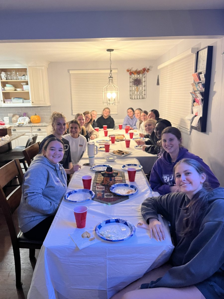 DGN Volleyball tweet media