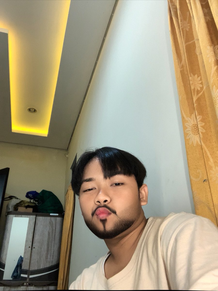 Fzkyyy tweet media